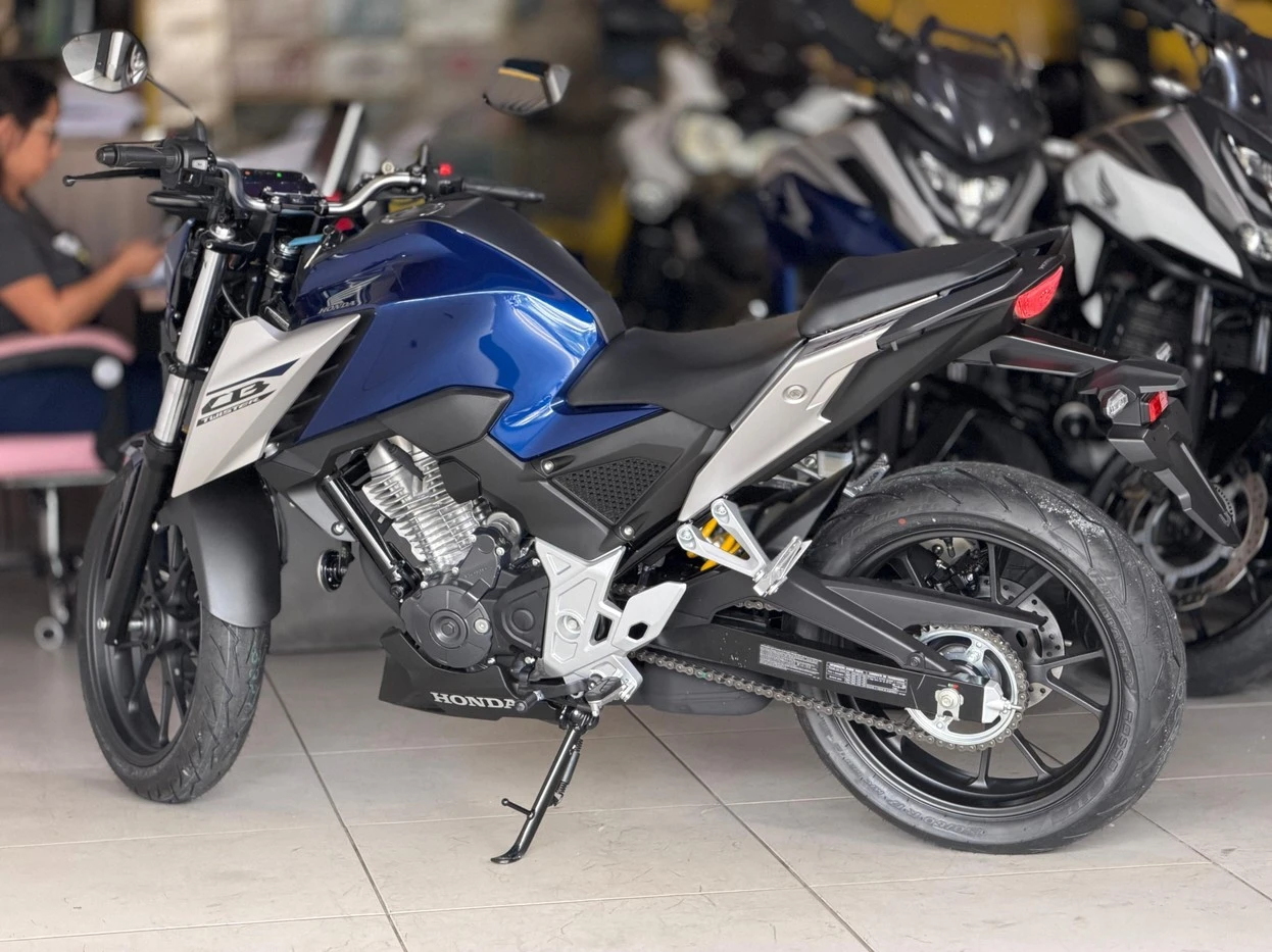 HONDA CB 300F TWISTER ABS