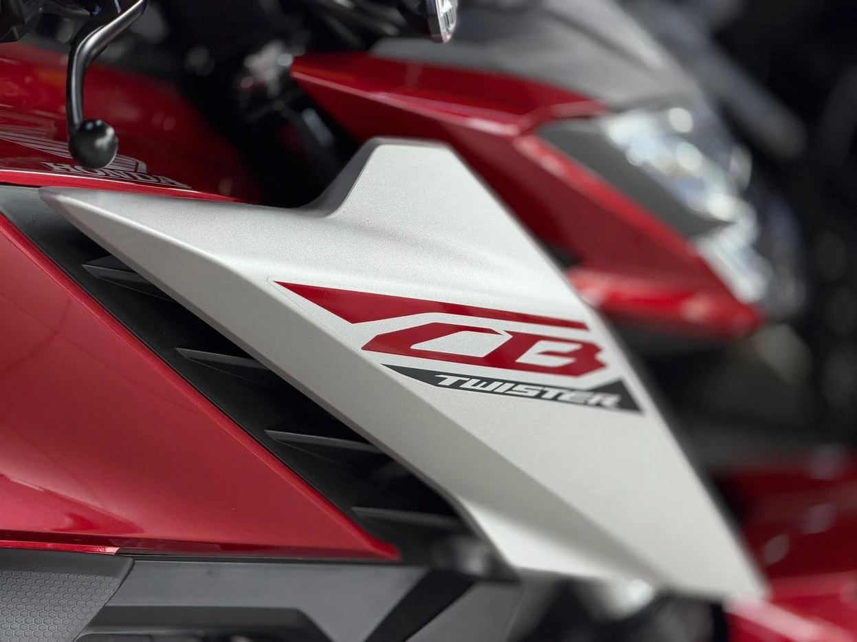 HONDA CB 300F TWISTER ABS