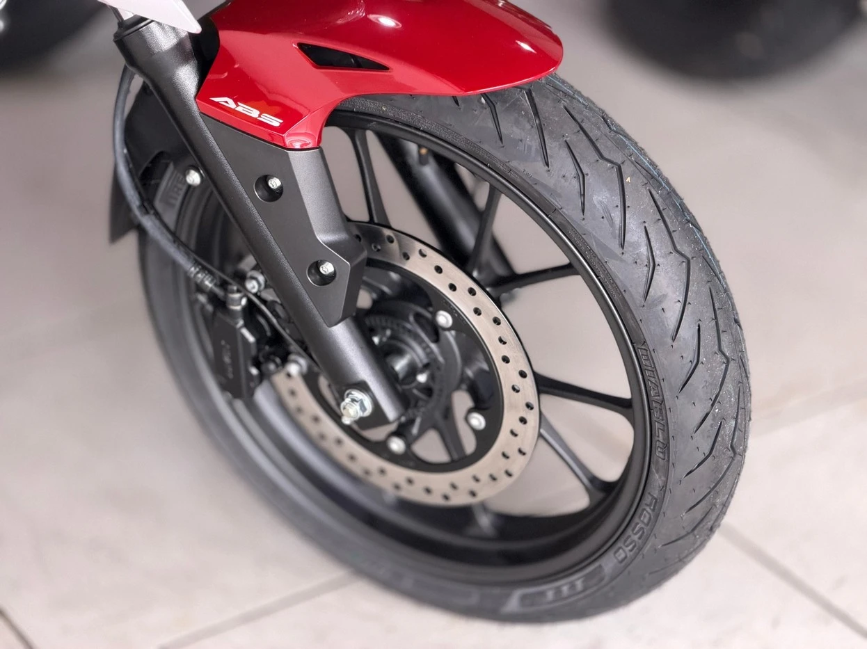 HONDA CB 300F TWISTER ABS