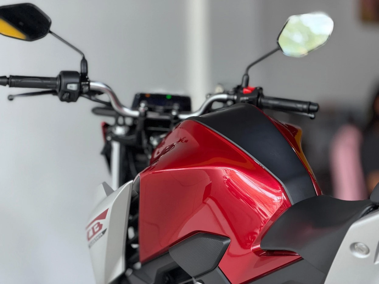 HONDA CB 300F TWISTER ABS