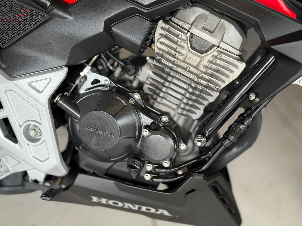 HONDA CB 300F TWISTER ABS