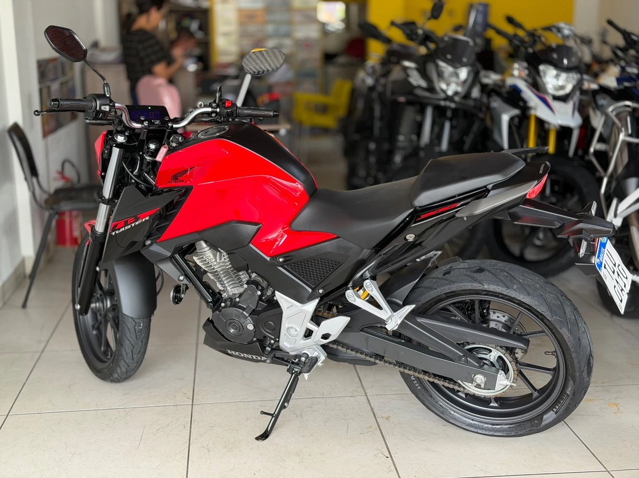 HONDA CB 300F TWISTER ABS