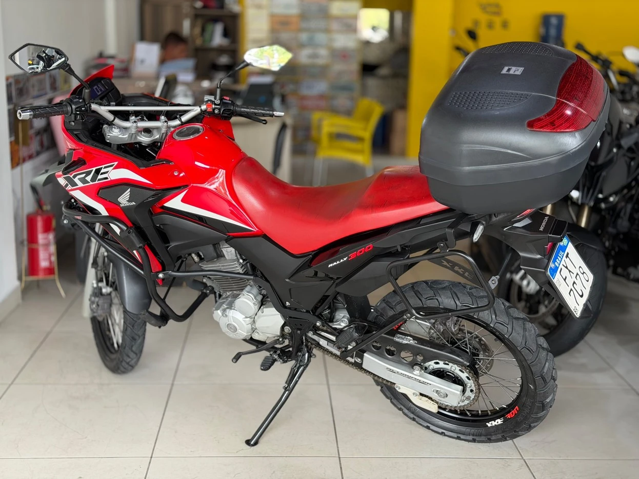 HONDA XRE 300 RALLY