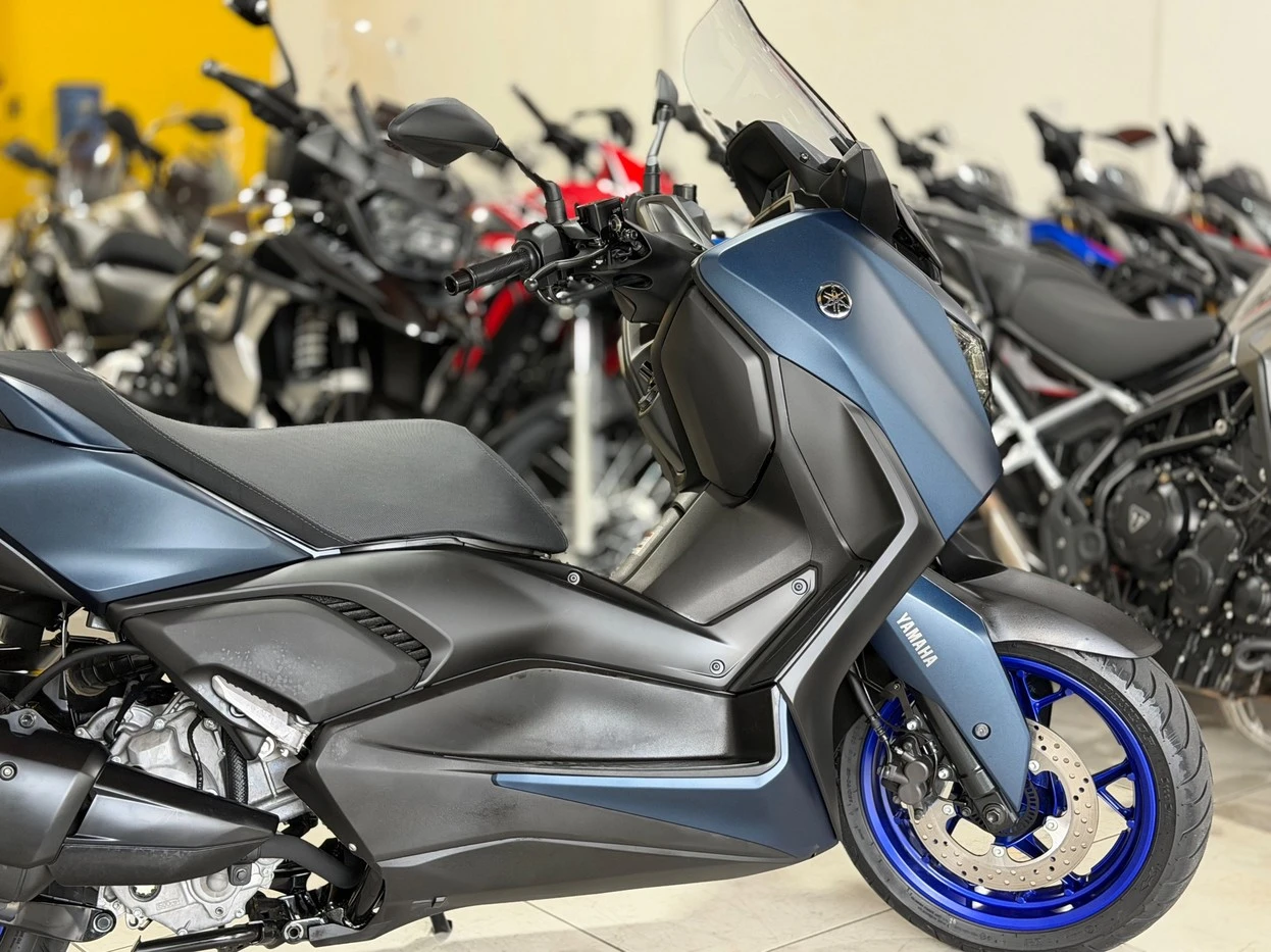 YAMAHA XMAX 250 CONNECTED ABS