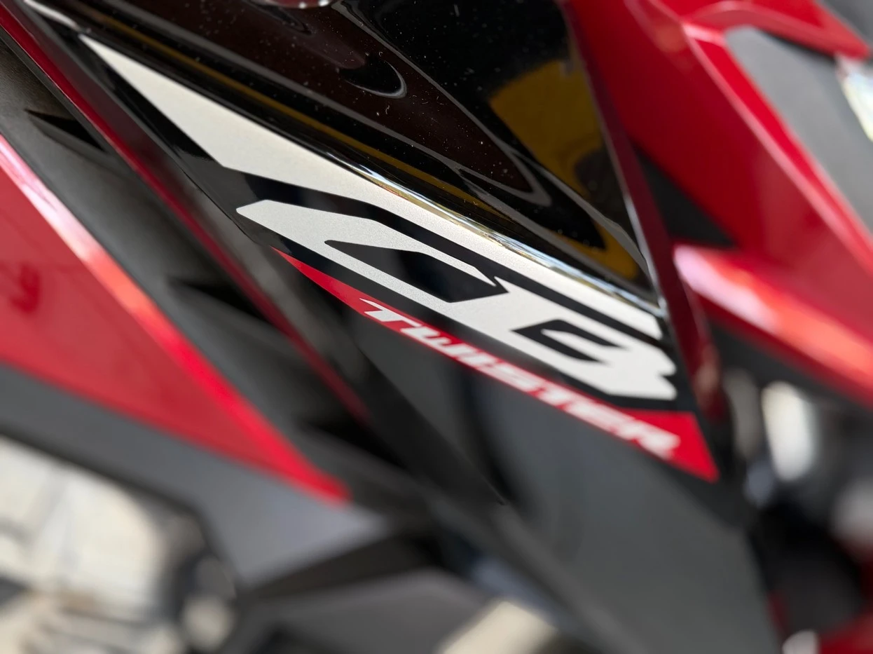 HONDA CB 300F TWISTER ABS