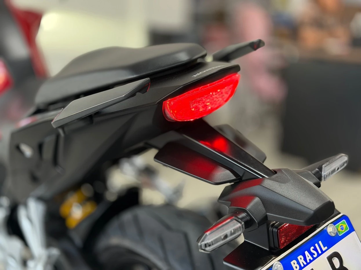 HONDA CB 300F TWISTER ABS