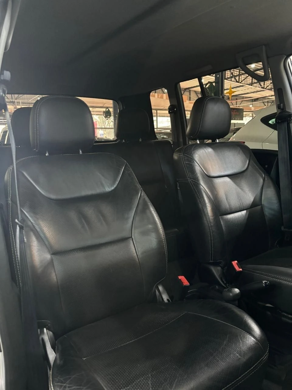 MITSUBISHI PAJERO TR4
