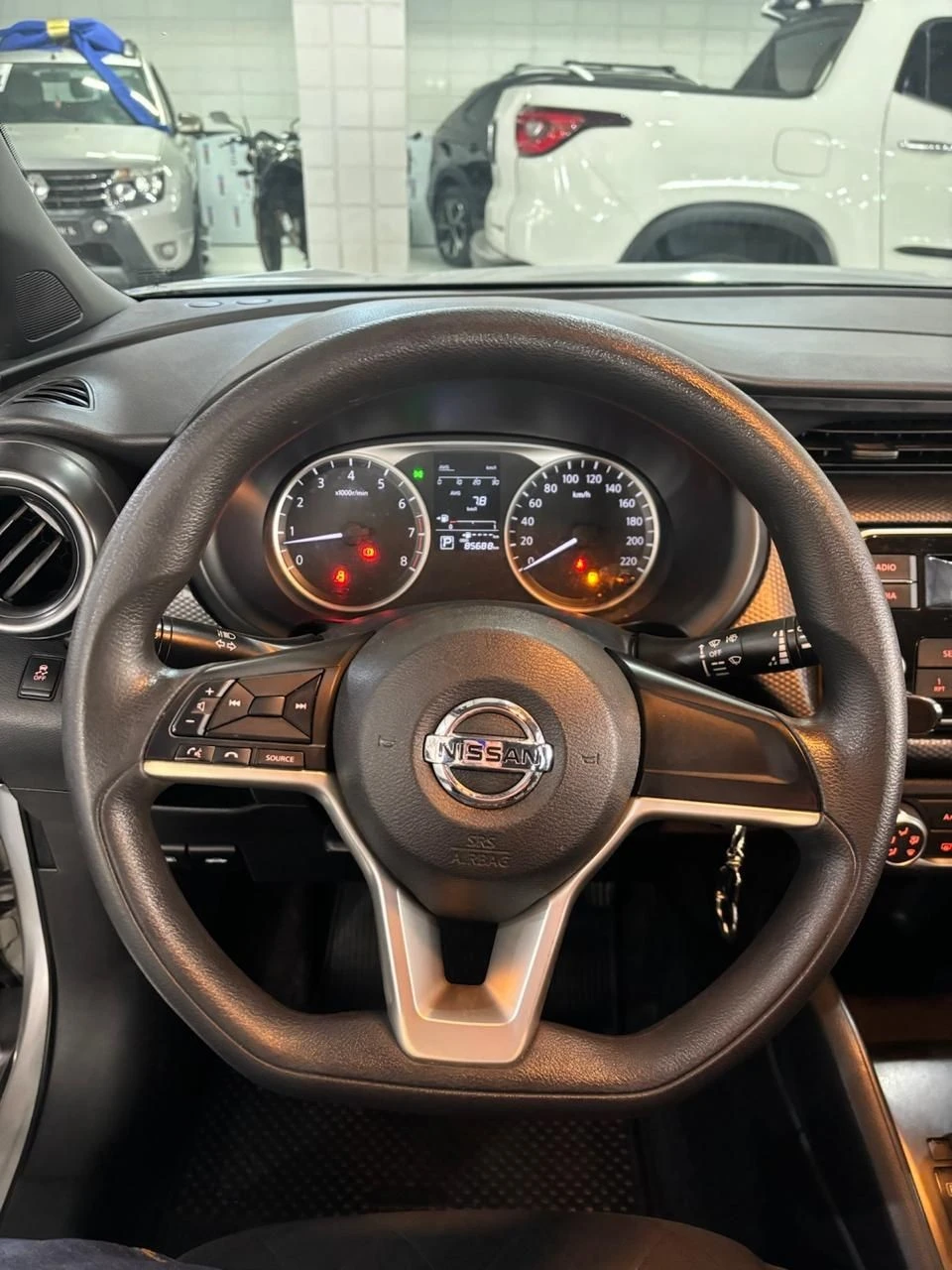 NISSAN KICKS
