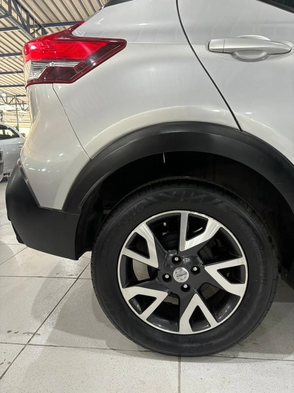 NISSAN KICKS