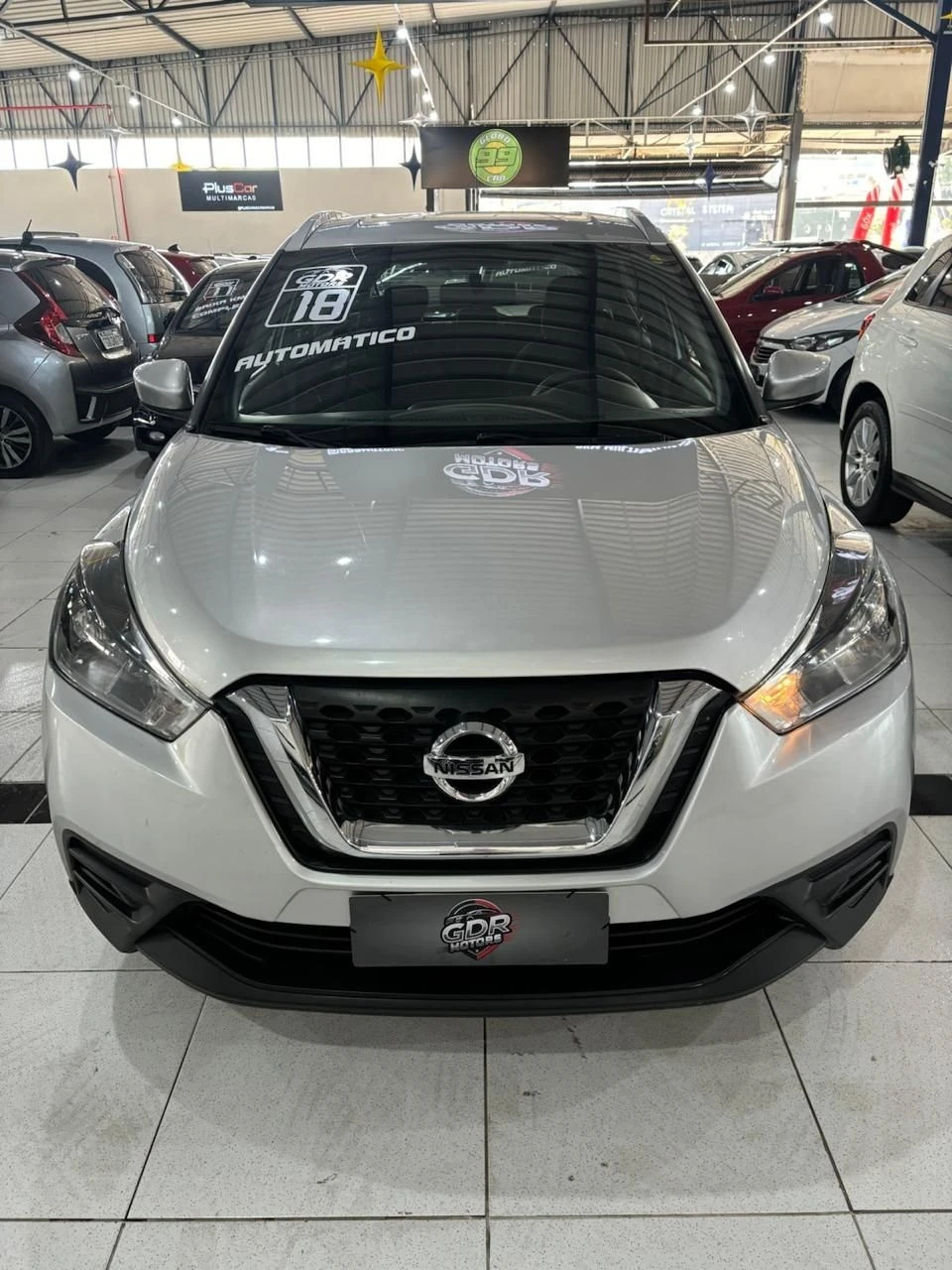 NISSAN KICKS