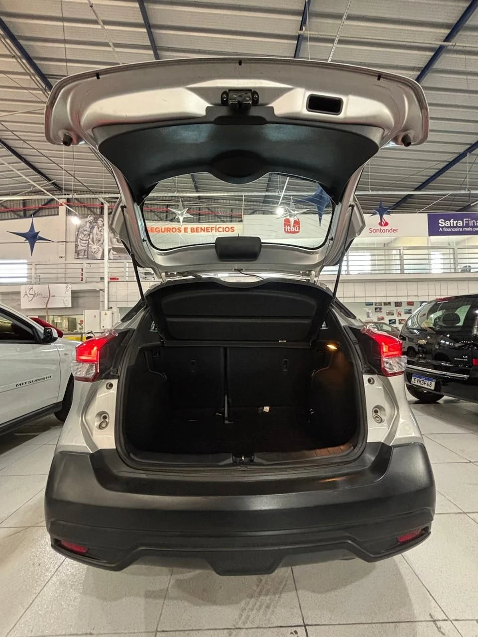 NISSAN KICKS