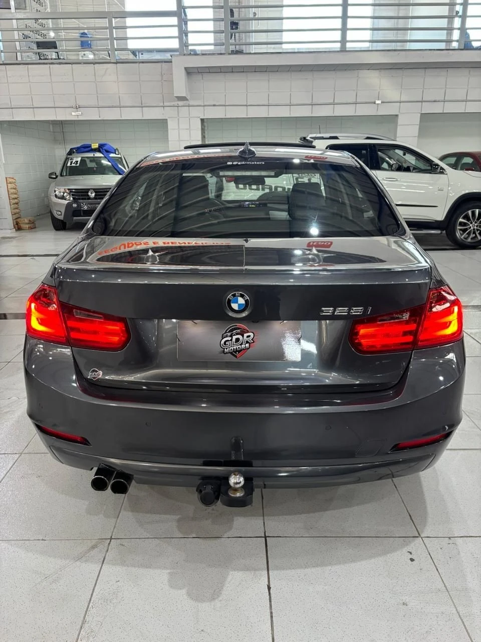 BMW 328I