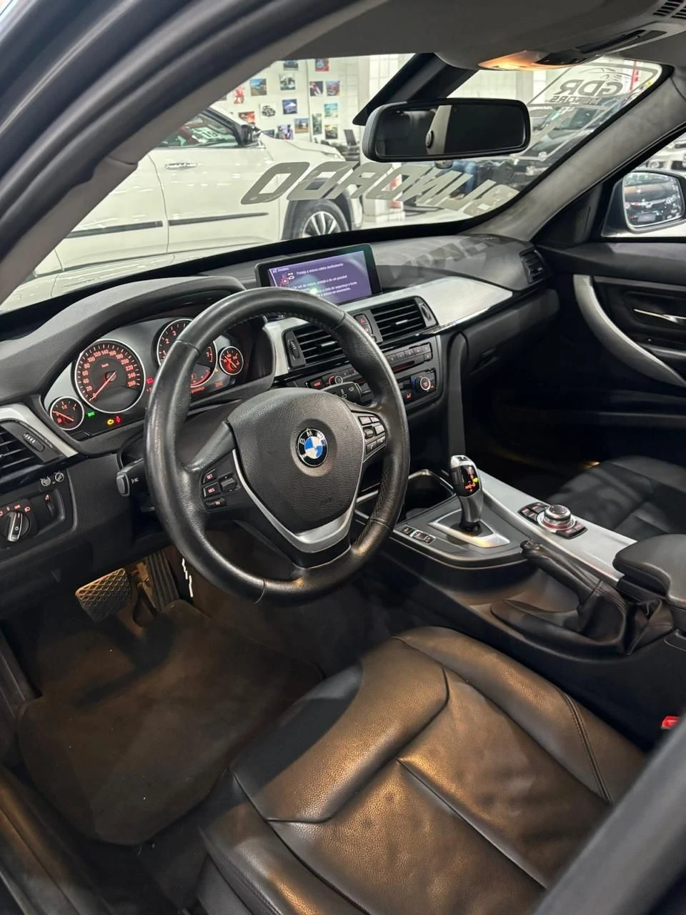 BMW 328I