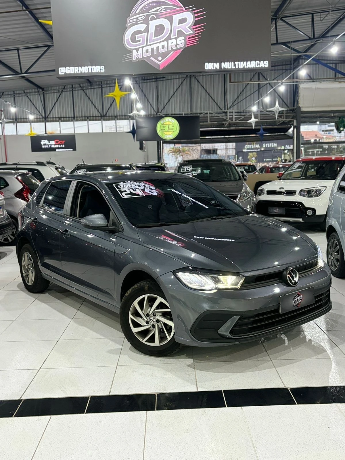 VOLKSWAGEN POLO