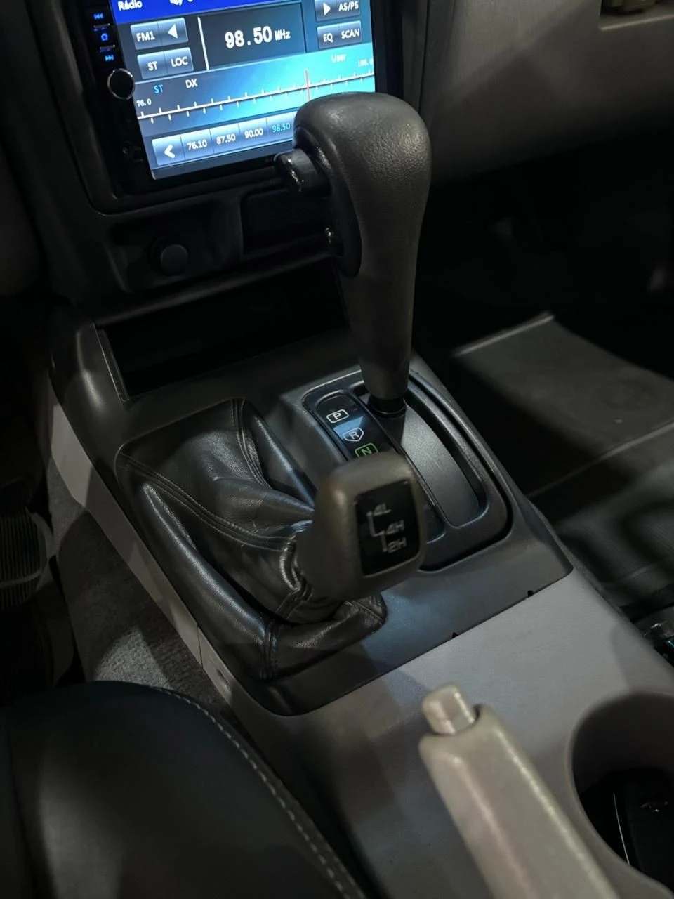 MITSUBISHI PAJERO SPORT