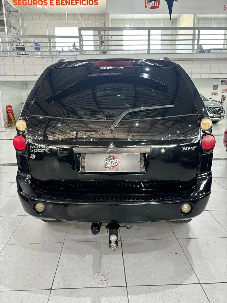 MITSUBISHI PAJERO SPORT