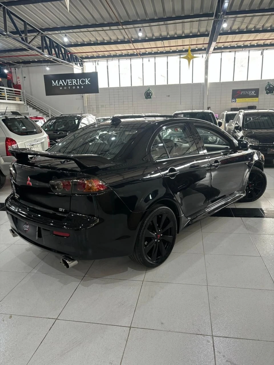 MITSUBISHI LANCER