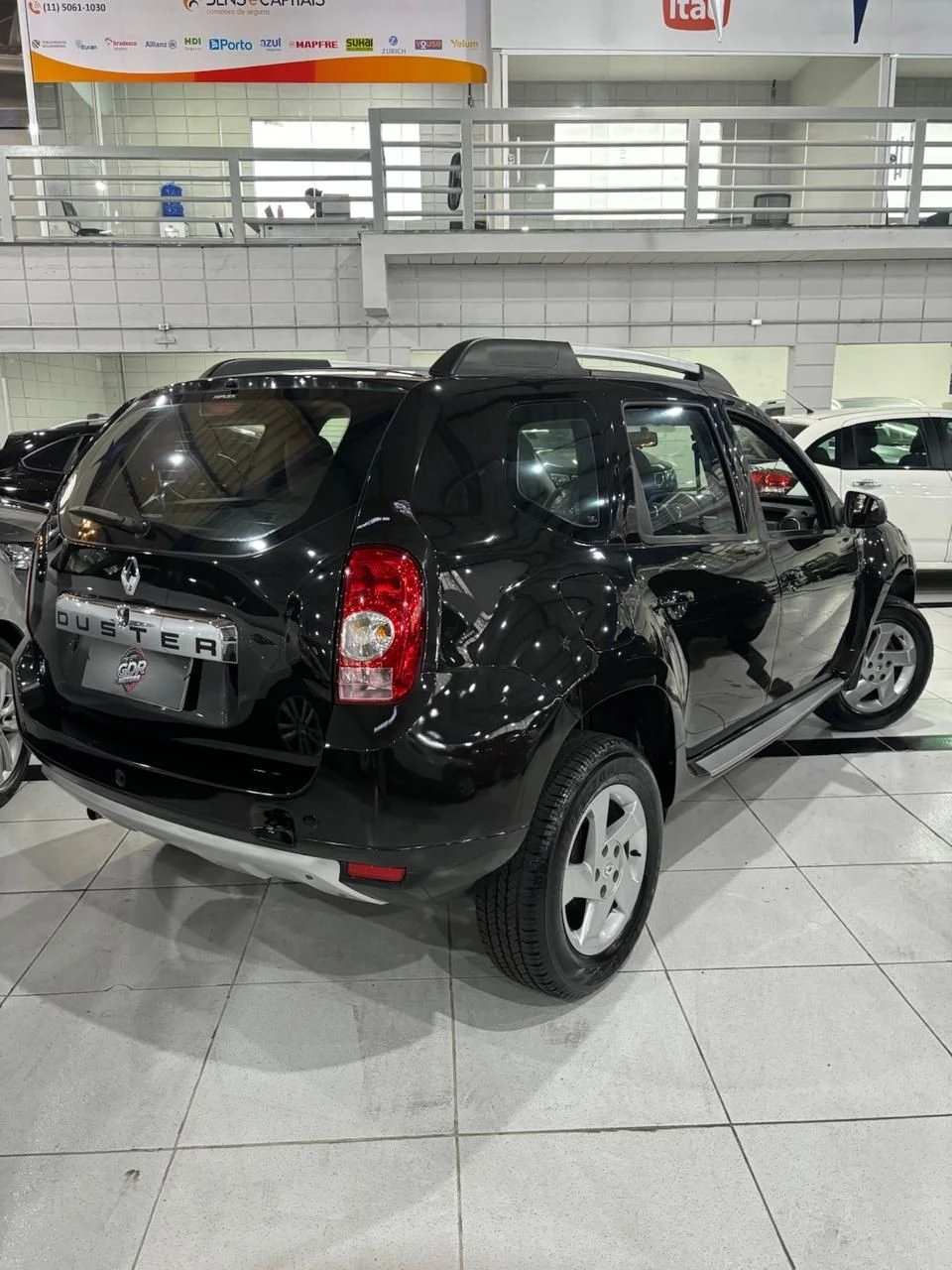 RENAULT DUSTER