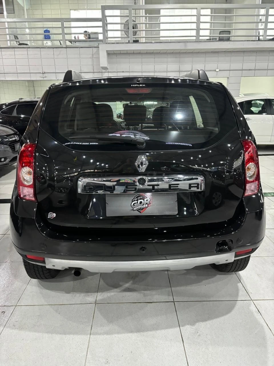 RENAULT DUSTER