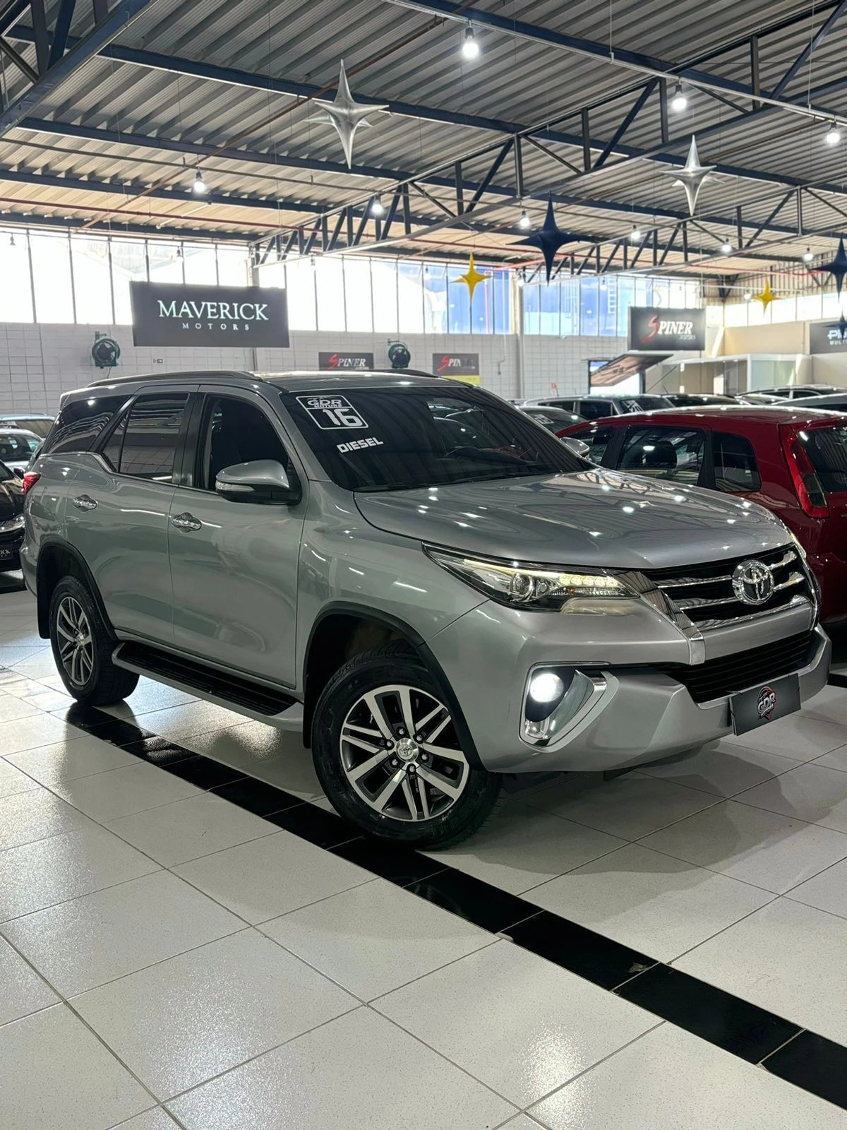 TOYOTA HILUX SW4