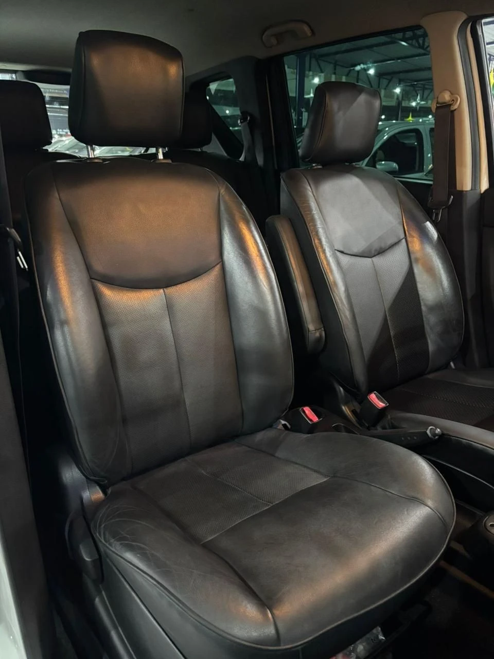 NISSAN LIVINA