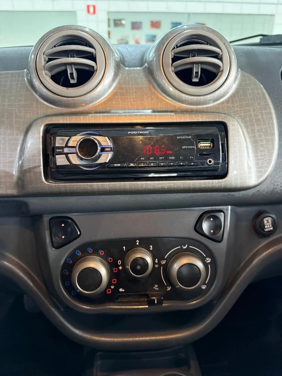 FIAT UNO