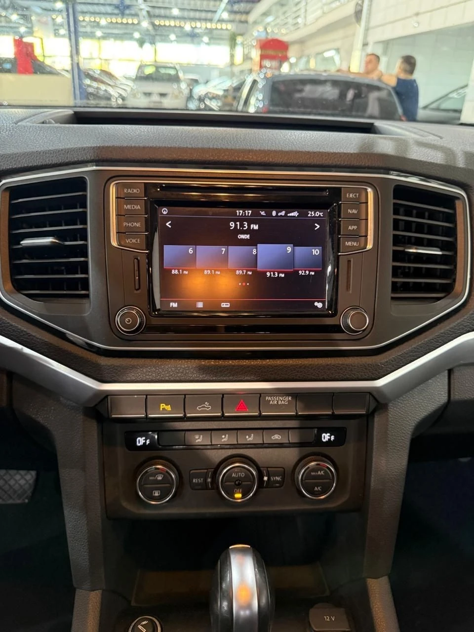VOLKSWAGEN AMAROK