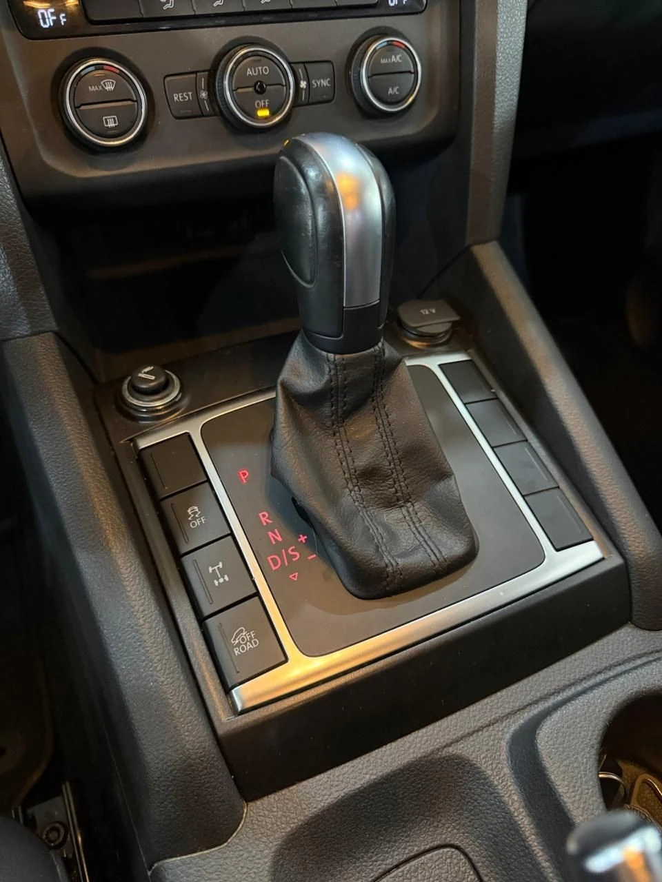 VOLKSWAGEN AMAROK