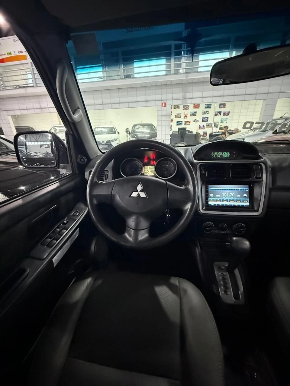 MITSUBISHI PAJERO TR4