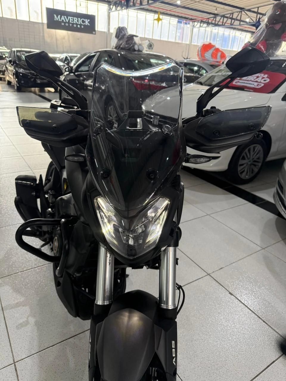 BAJAJ DOMINAR 400