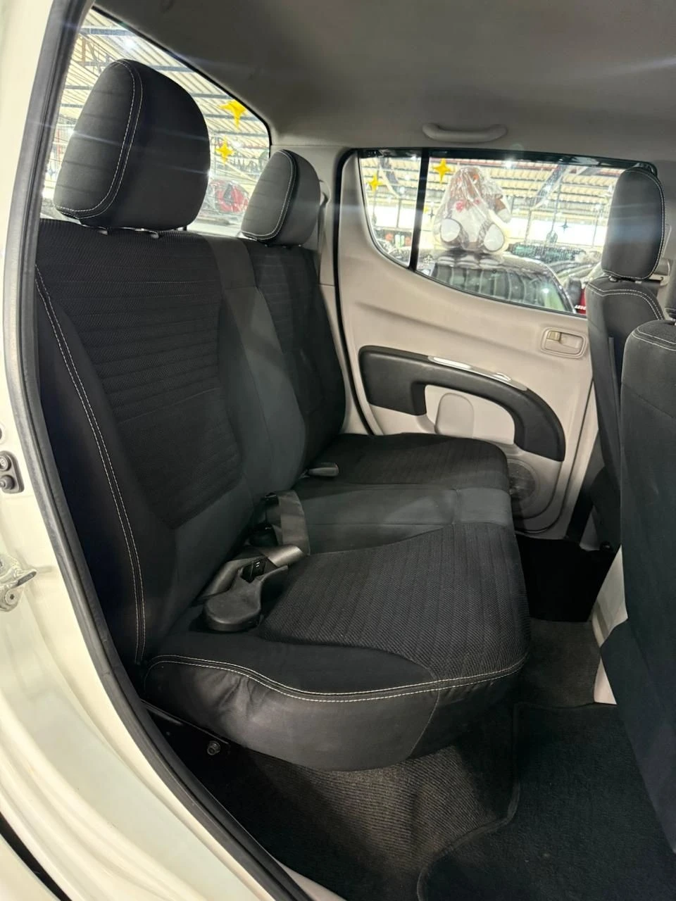 MITSUBISHI L200 TRITON