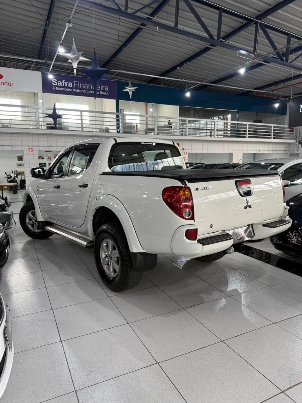 MITSUBISHI L200 TRITON
