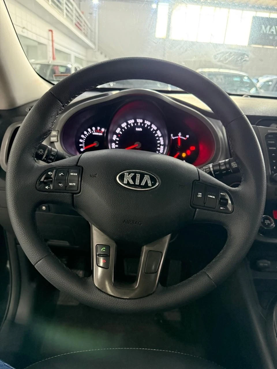 KIA SPORTAGE