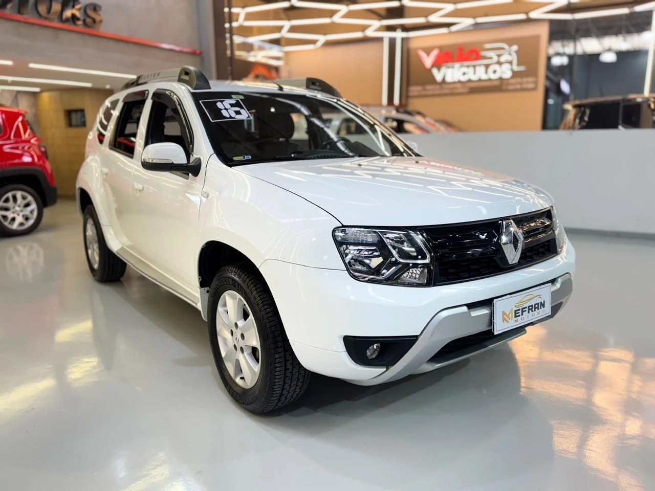 RENAULT DUSTER