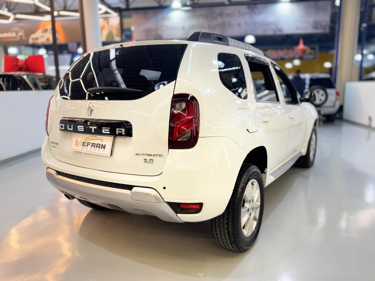 RENAULT DUSTER