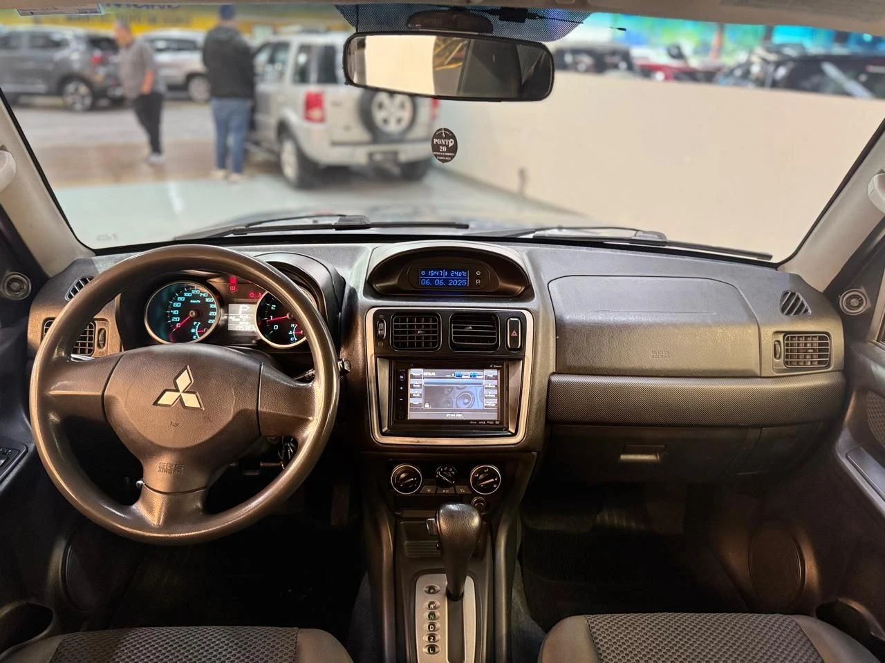 MITSUBISHI PAJERO TR4