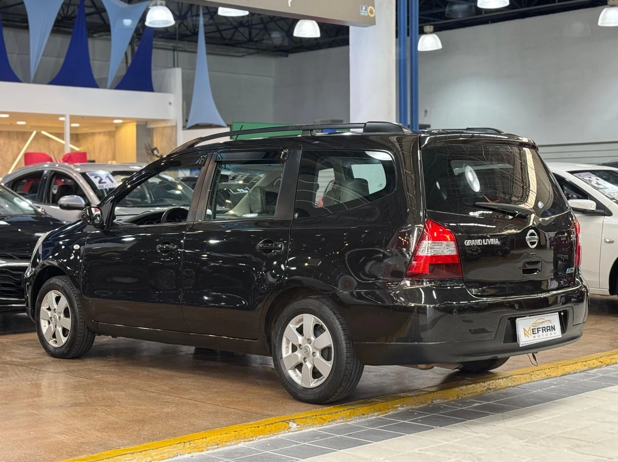 NISSAN LIVINA
