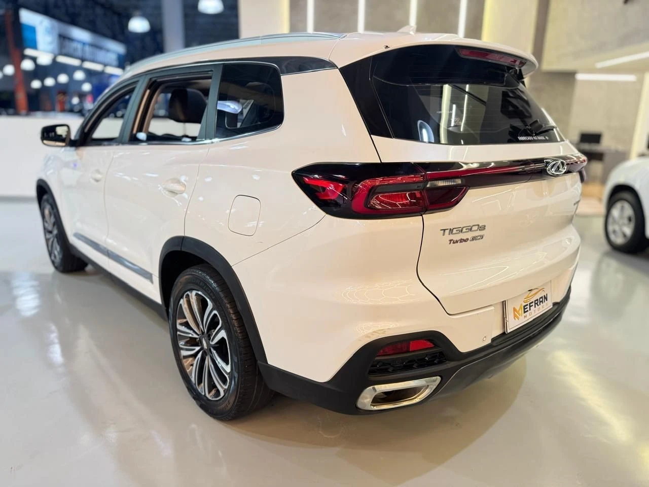 CHERY TIGGO 8