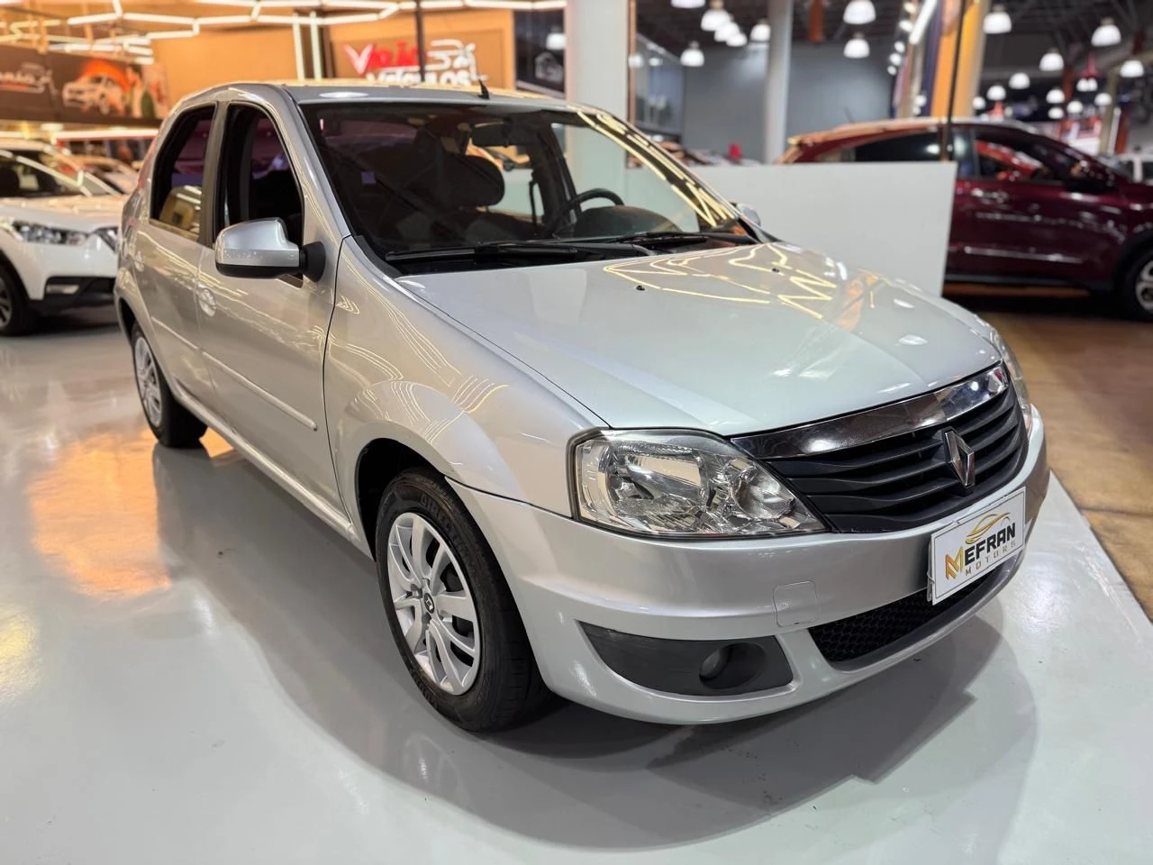 RENAULT LOGAN