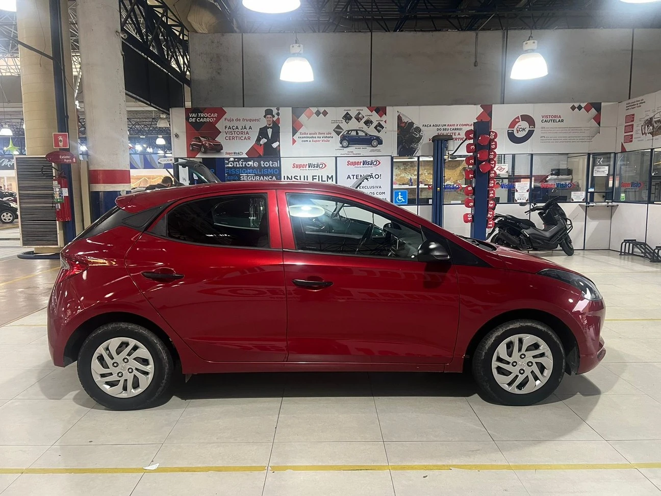 HYUNDAI HB20