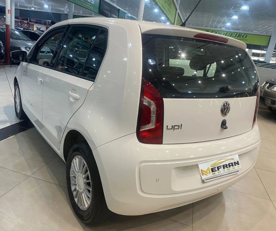 VOLKSWAGEN UP
