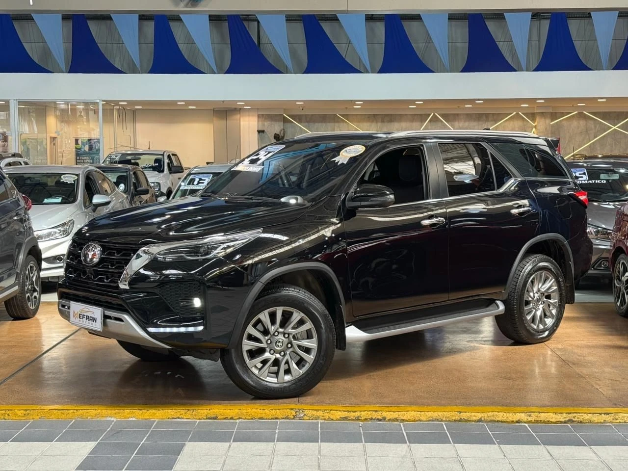 TOYOTA HILUX SW4