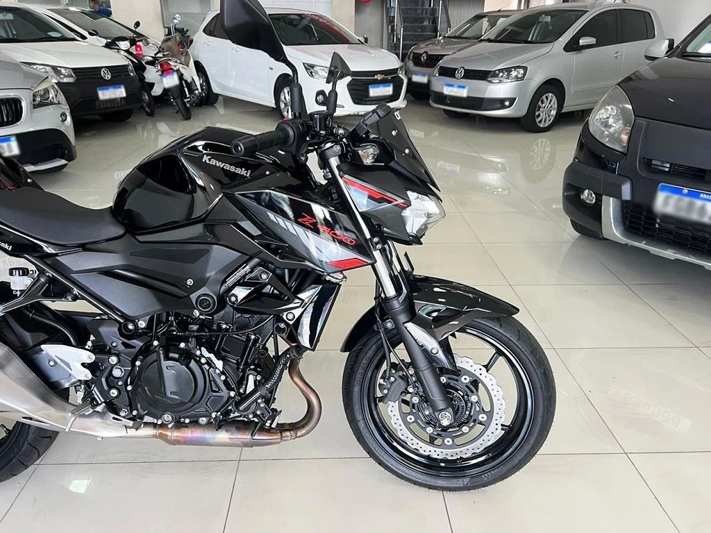 KAWASAKI Z400