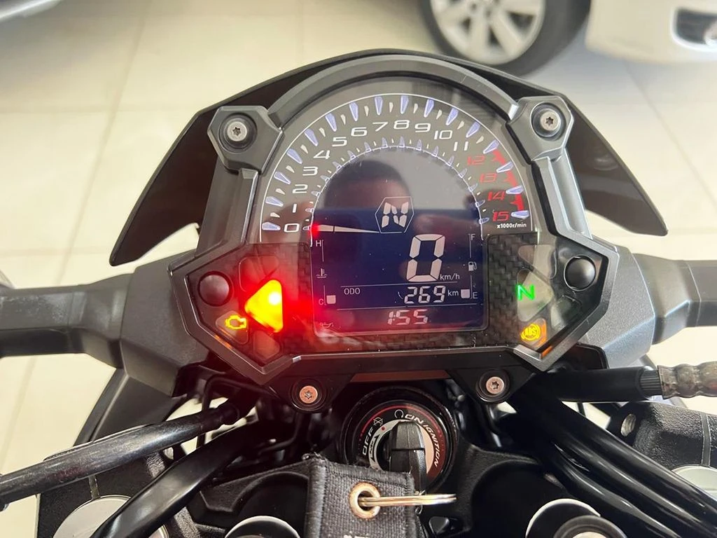 KAWASAKI Z400