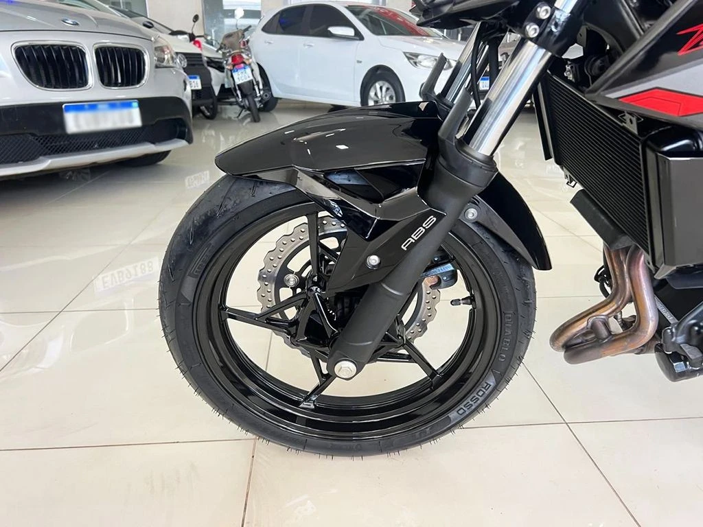 KAWASAKI Z400