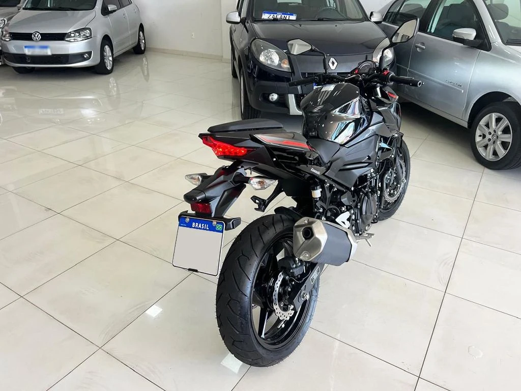 KAWASAKI Z400