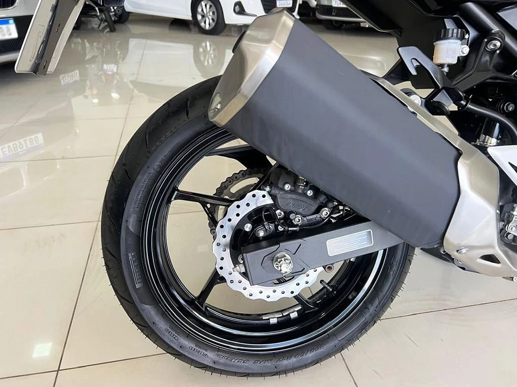 KAWASAKI Z400