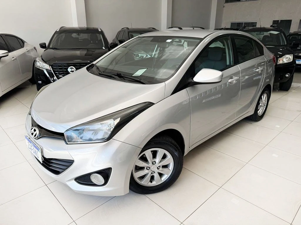 HYUNDAI HB20S