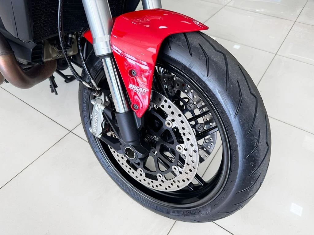 DUCATI MONSTER 821