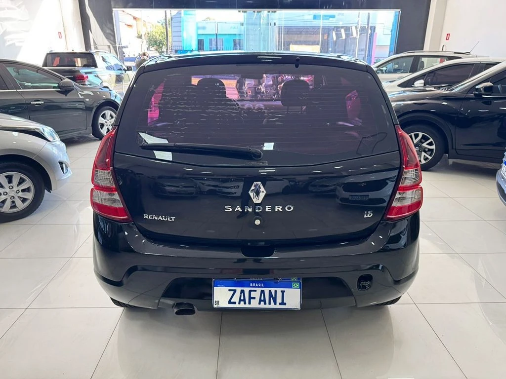 RENAULT SANDERO